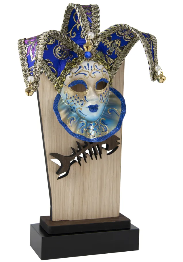 Holztrophäe mit Maske