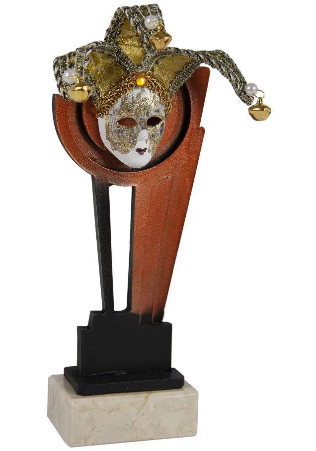 Karnevalstrophäe mit Keramikmaske