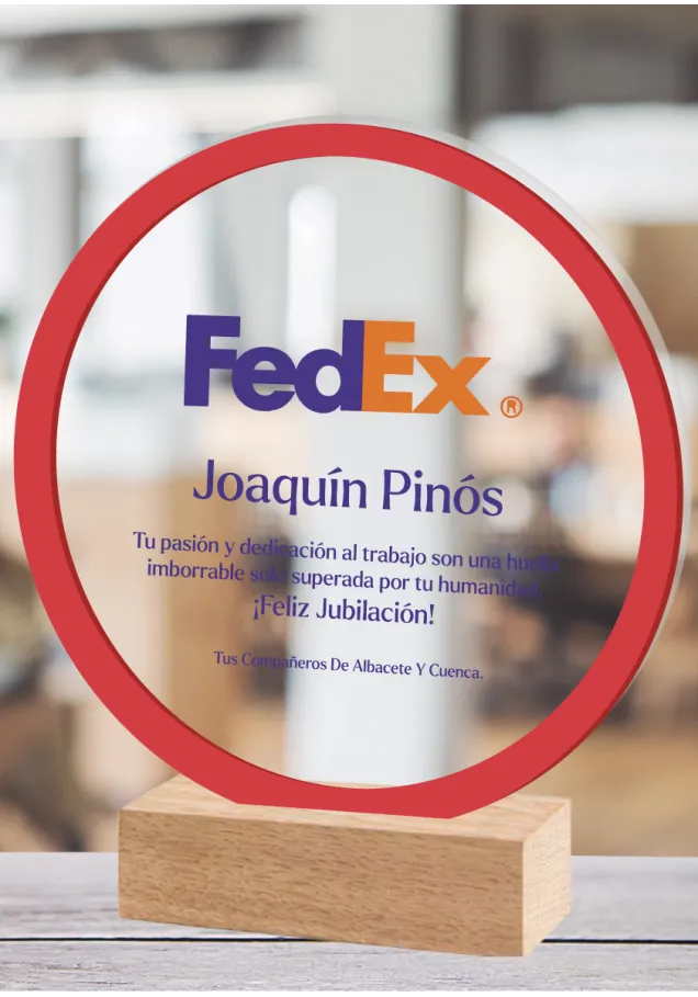 Firmentrophäe aus Methacrylat