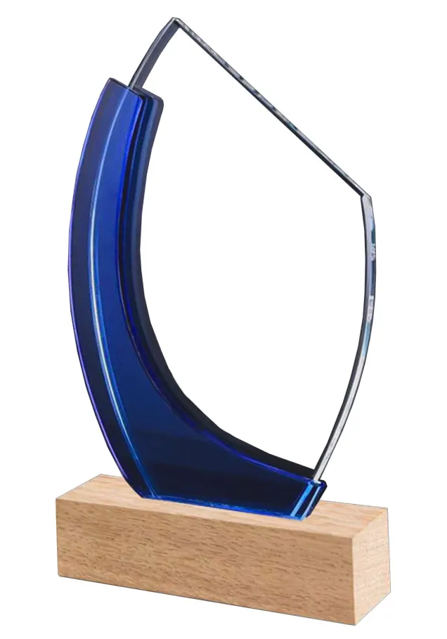 Zweifarbige Trophäe aus Holz und Acryl