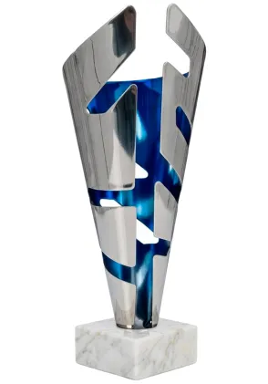 Trophäenbecher aus Corban-Glas