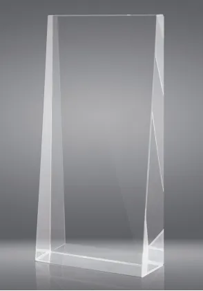 Keilförmige Kristalltrophäe