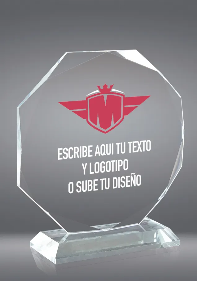 Kristalltrophäe achteckige Form rechteckige Grundfarbe