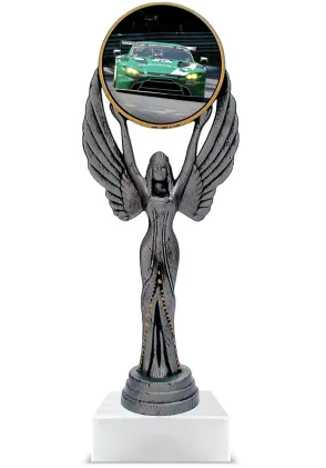 Maßgefertigter Auto-Pokal aus Kunstharz