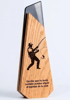 Angeltrophäe aus Holz