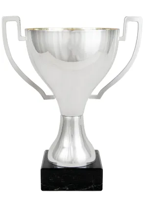 Lisa Asas Cup-Trophäe