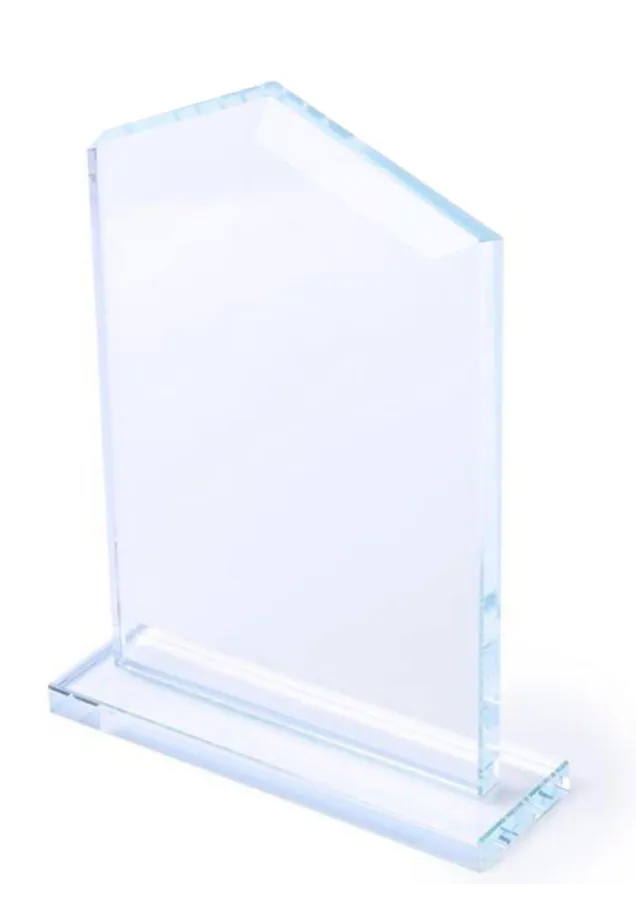 Glas-Trophäe